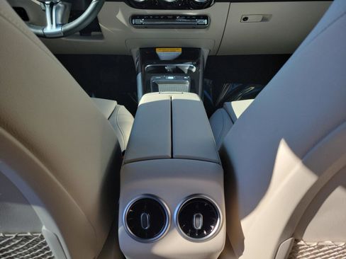 Certified 2026 Mercedes-Benz GLA 250 image 8