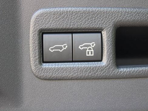 Certified 2026 Toyota bZ AWD/4WD image 38