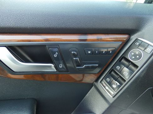 Used 2012 Mercedes-Benz GLK 350 2WD image 64