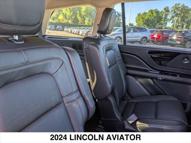Used 2024 Lincoln Aviator Reserve RWD image 23
