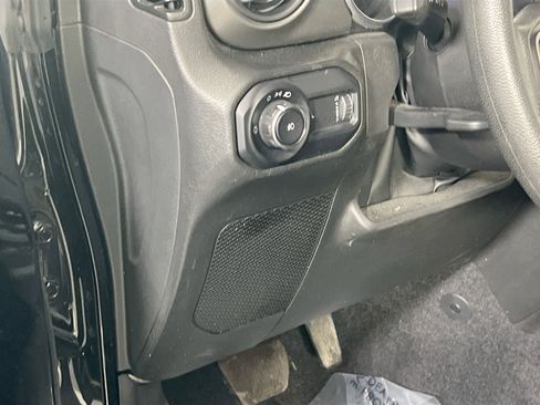 Used 2023 Jeep Wrangler Sport image 10