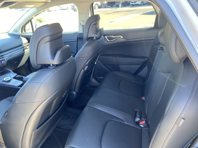 Used 2026 Kia Sportage EX AWD/4WD image 47
