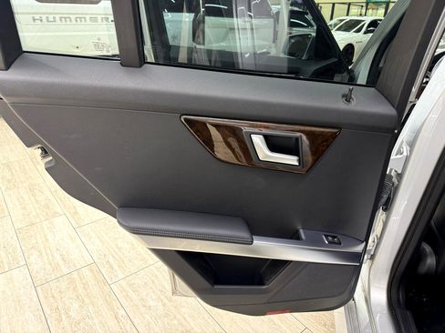 Used 2014 Mercedes-Benz GLK 350 2WD image 30