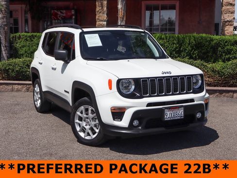 Used 2023 Jeep Renegade Latitude w/ Sun & Fun Group image 2