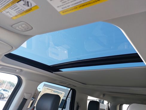 New 2025 Ford Expedition Max Active image 32