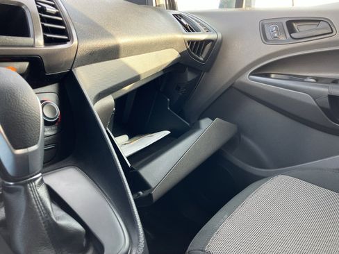 Used 2020 Ford Transit Connect XL image 25