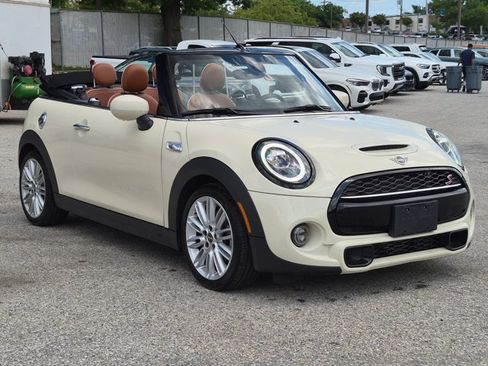 Used 2020 MINI Cooper S FWD image 3
