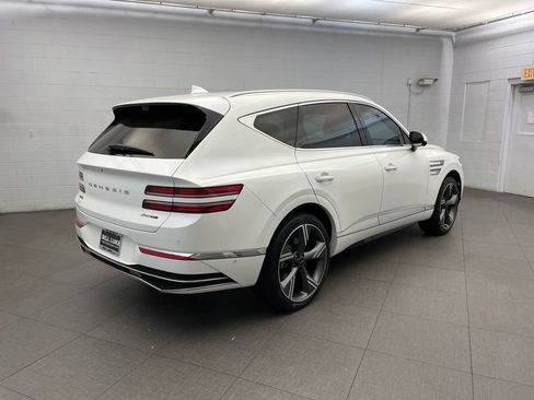 Used 2025 Genesis GV80 3.5T Prestige image 4