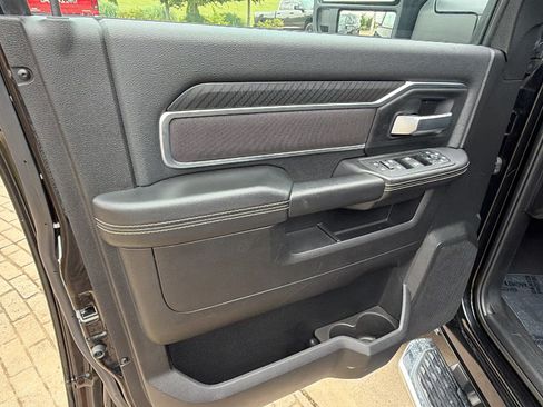 Used 2025 RAM 2500 Big Horn AWD/4WD image 14