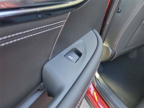 Used 2023 Buick Envision Preferred AWD/4WD image 16