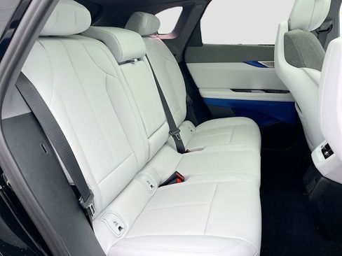 New 2026 Cadillac Optiq Luxury 1 w/ LPO, Floor Liner Package AWD/4WD image 33