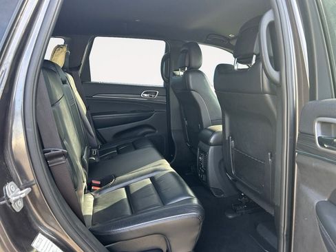 Used 2019 Jeep Grand Cherokee Limited AWD/4WD image 23