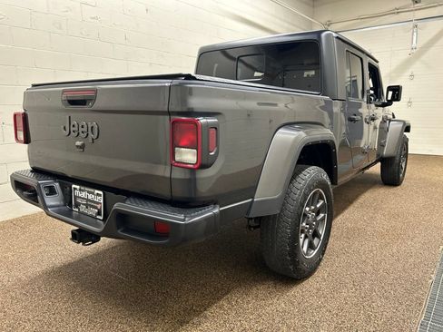 Used 2021 Jeep Gladiator Sport w/ Quick Order Package 24Q 80Th AWD/4WD image 2