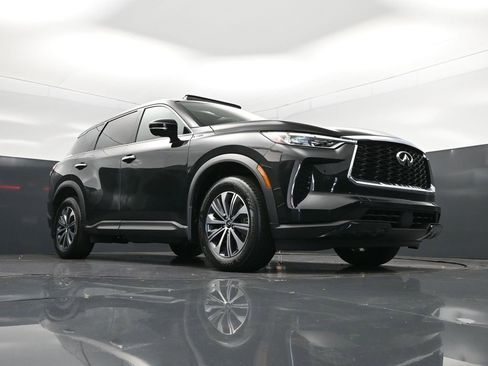 Used 2023 INFINITI QX60 Pure image 45