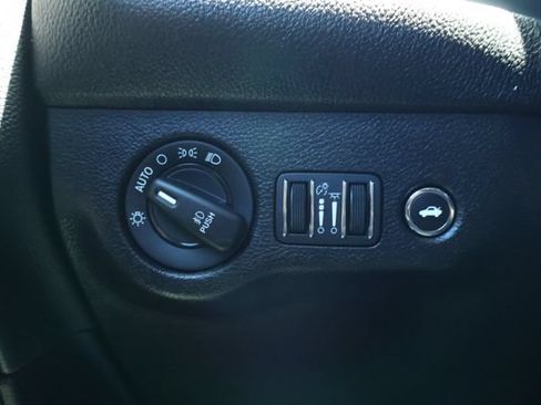 Used 2023 Dodge Challenger SXT w/ Blacktop Package AWD/4WD image 15