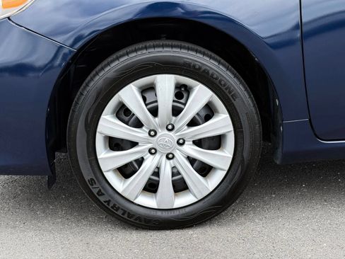 Used 2013 Toyota Corolla LE FWD image 12