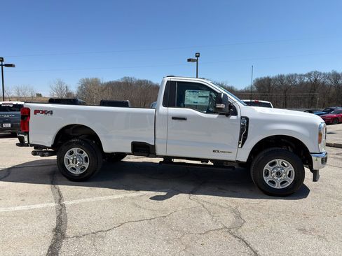 New 2026 Ford F350 XLT AWD/4WD image 8