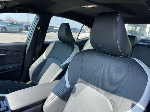 Used 2025 Toyota Camry SE image 20