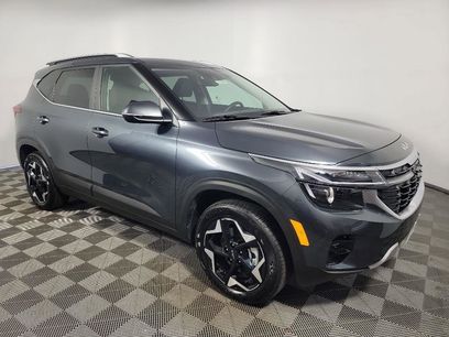 Certified 2025 Kia Seltos EX