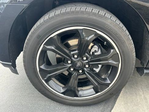 Used 2023 Ford Expedition Limited image 31