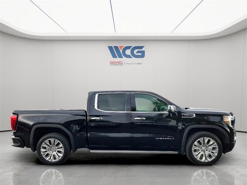 Used 2022 GMC Sierra 1500 Denali w/ Denali Reserve Package image 3