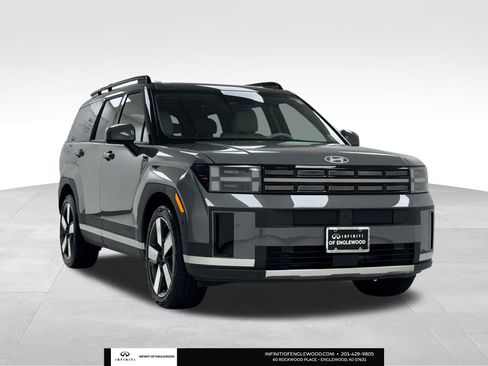 Used 2024 Hyundai Santa Fe Limited image 1
