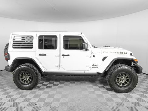 Used 2022 Jeep Wrangler Unlimited Rubicon w/ Xtreme Recon 35" Tire Package image 4