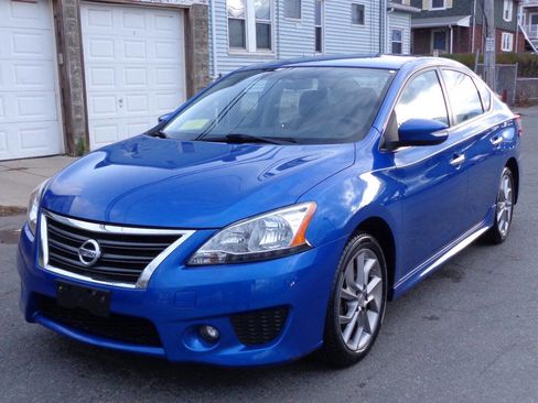 Used 2015 Nissan Sentra SR w/ Navigation Package image 1