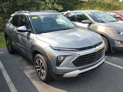 Used 2024 Chevrolet TrailBlazer LT w/ LT Cold Weather Package