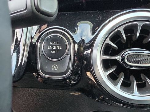 Used 2023 Mercedes-Benz GLA 250 image 19