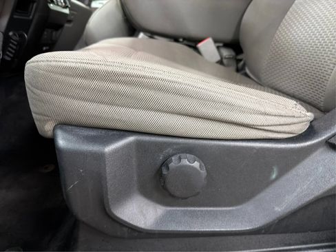 Used 2017 Ford F150 XLT AWD/4WD image 29