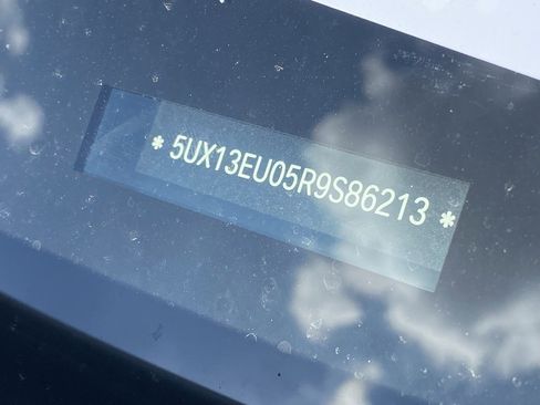 Used 2024 BMW X5 sDrive40i w/ Executive Package image 5