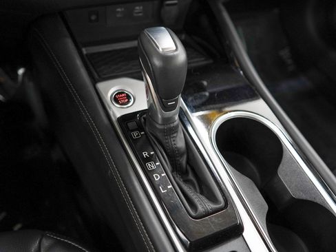 Used 2024 Nissan Altima 2.5 SL AWD/4WD image 21