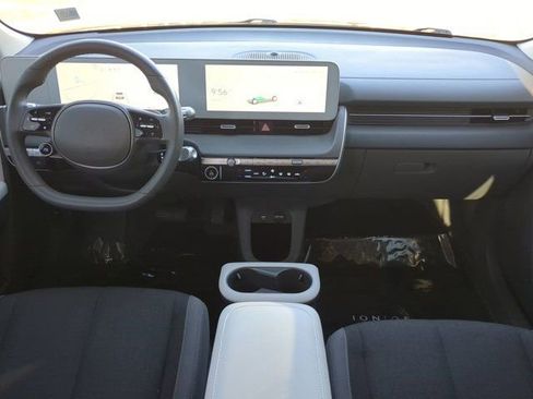 Used 2024 Hyundai Ioniq 5 SEL image 14