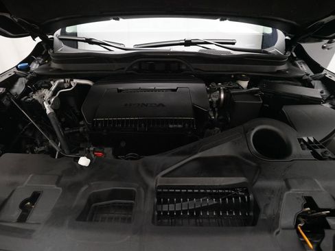 Used 2023 Honda Pilot EX-L image 3