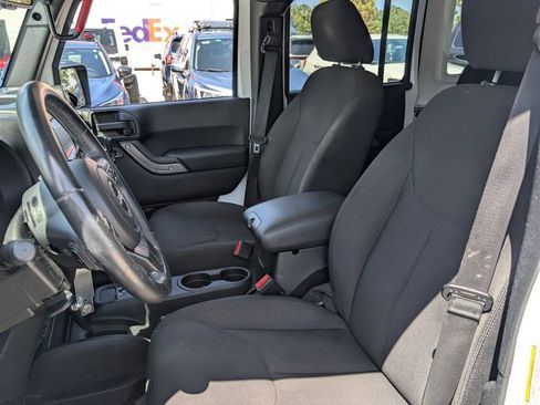 Used 2015 Jeep Wrangler Unlimited Sport w/ Quick Order Package 24S image 10