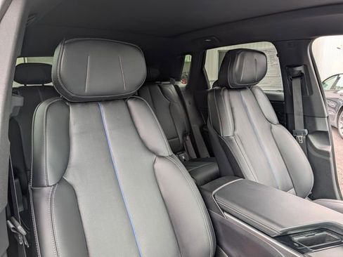 Used 2024 Cadillac Lyriq Luxury w/ LPO, Floor Liner Package AWD/4WD image 14