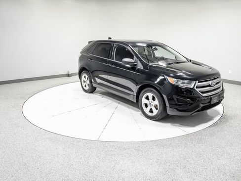 Used 2017 Ford Edge SE AWD/4WD image 25