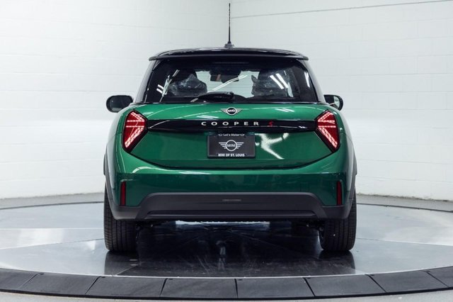New 2026 MINI Cooper S FWD image 7