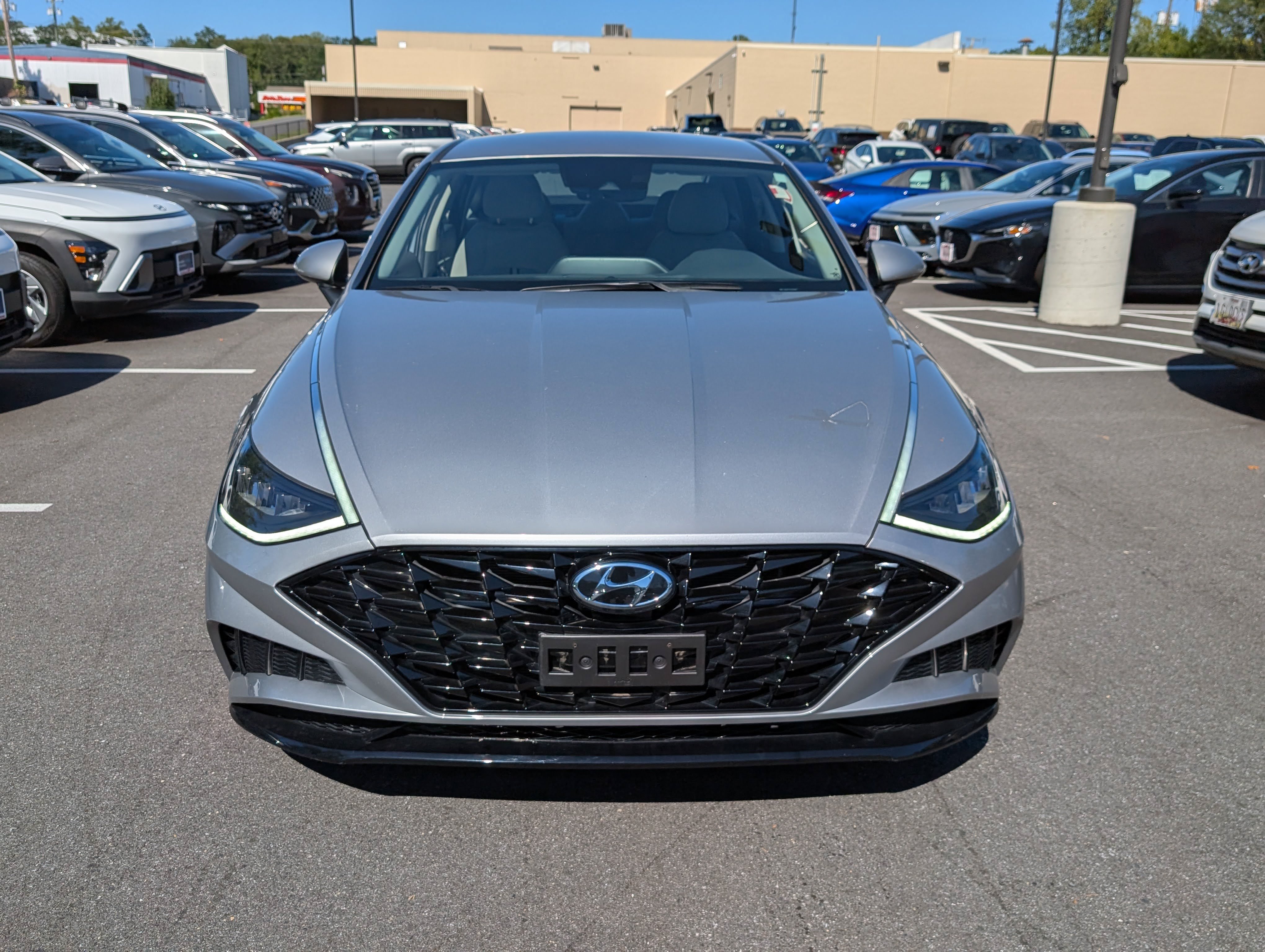 Used 2020 Hyundai Sonata SEL w/ Convenience Package FWD image 8