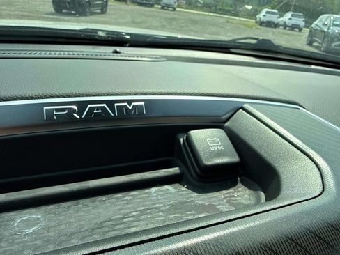 New 2026 RAM 1500 Big Horn w/ Night Edition AWD/4WD image 17