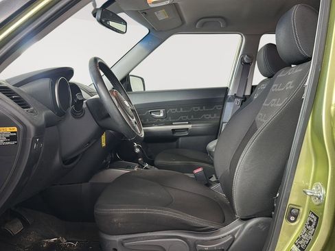 Used 2012 Kia Soul + FWD image 5