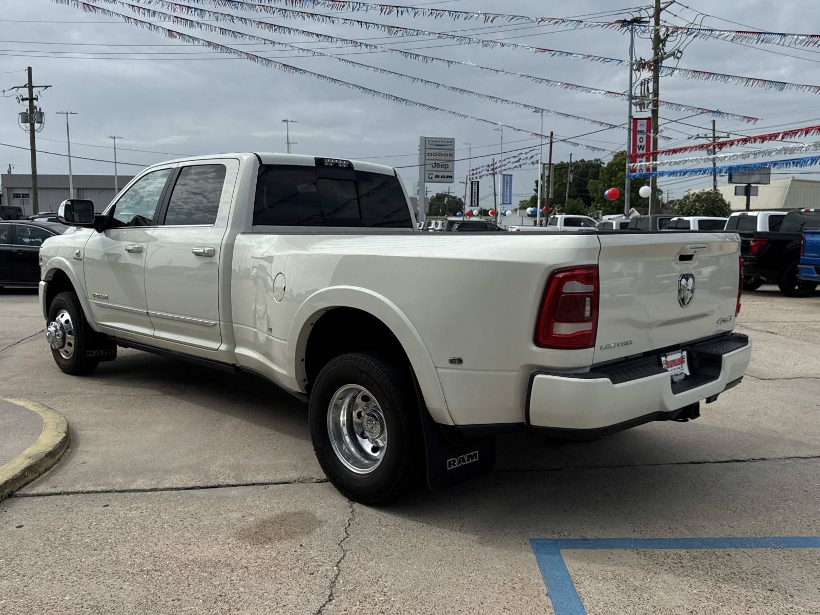 Used 2019 RAM 3500 Limited AWD/4WD image 5