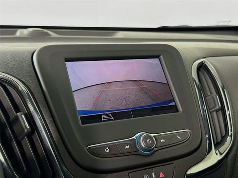 Used 2024 Chevrolet Equinox RS image 14