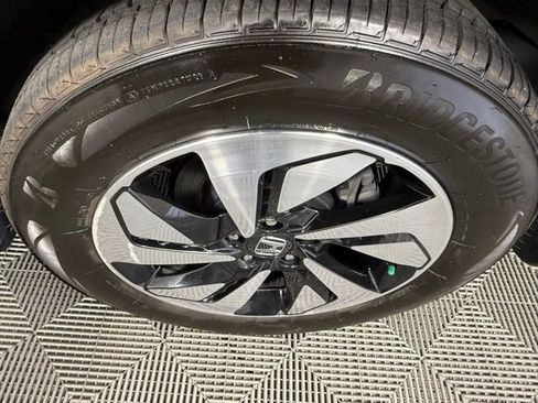 Used 2016 Honda CR-V Touring image 13