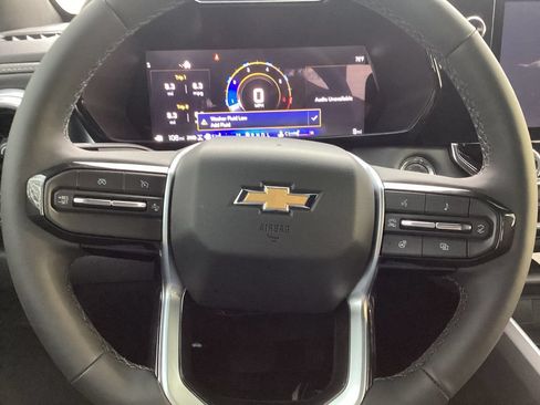 New 2025 Chevrolet Colorado LT w/ LT Convenience Package AWD/4WD image 20