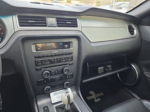 Used 2012 Ford Mustang Shelby GT500 image 19