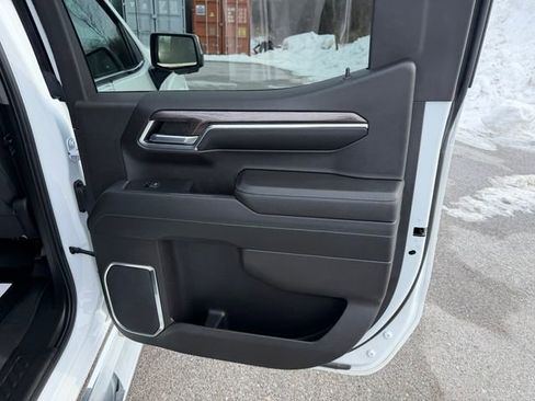 Used 2024 Chevrolet Silverado 1500 LTZ w/ LTZ Convenience Package II image 40