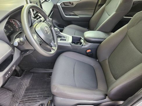Used 2025 Toyota RAV4 LE image 14