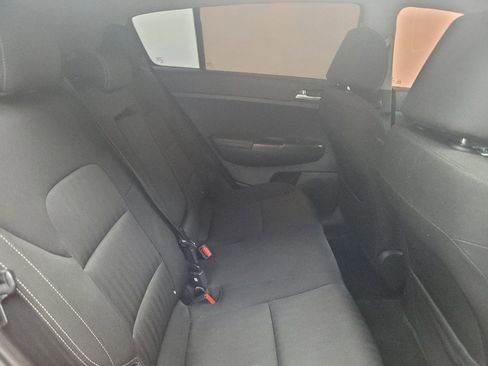 Used 2020 Kia Sportage LX FWD image 19